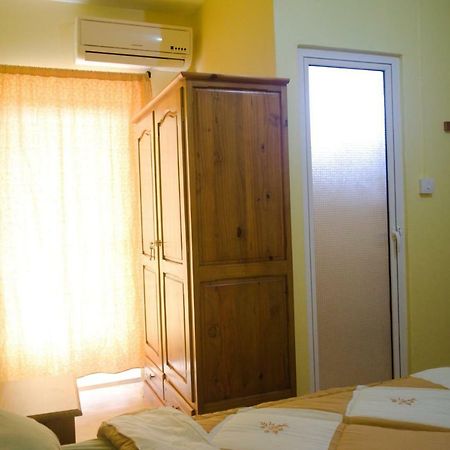 Le Rosier Hotel Тру д'О Дус Екстериор снимка